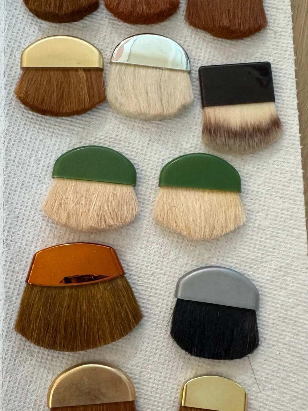 Makeup Brush & Powder Puff Bundle — Cleaned & Ready to Use